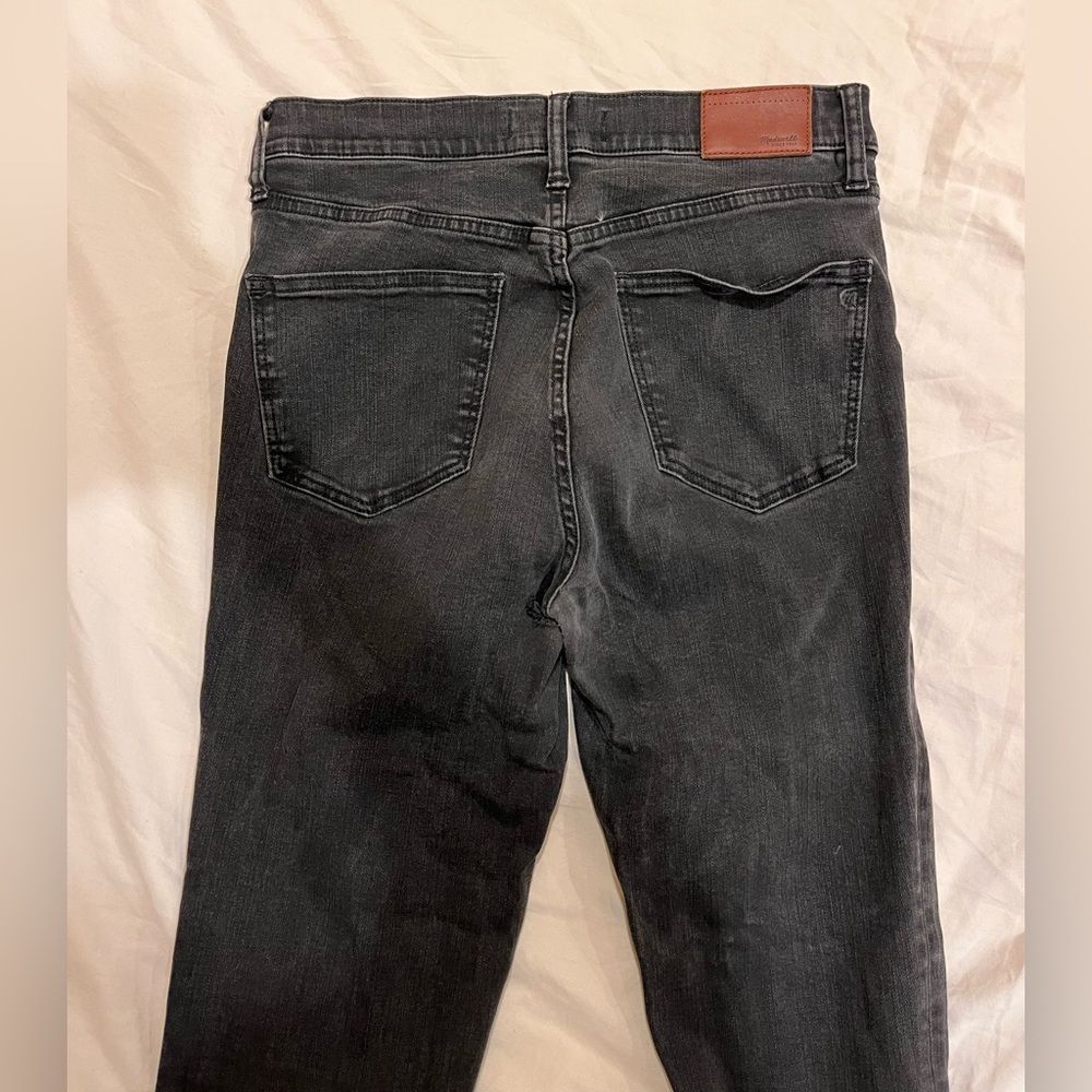 High Riser Skinny Skinny Jeans in Atlantic Distressed Black - Picture 4 of 6